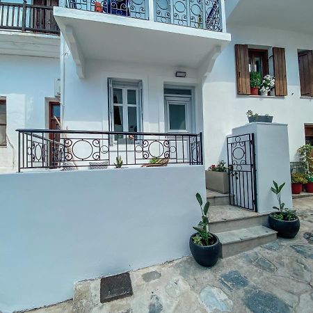 Evagelias Suite Skopelos Town Ngoại thất bức ảnh