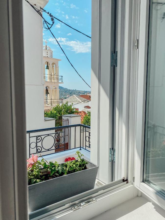 Evagelias Suite Skopelos Town Ngoại thất bức ảnh