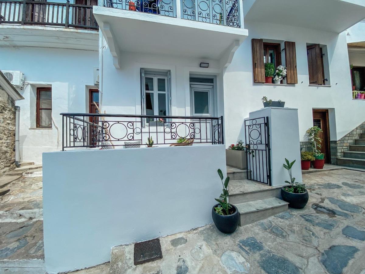 Evagelias Suite Skopelos Town Ngoại thất bức ảnh